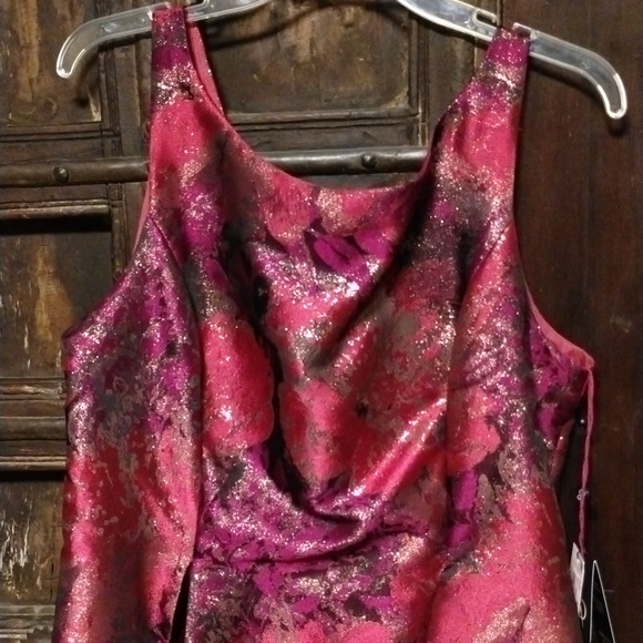 Adrianna Papel Magenta floral dress 16 - Picture 13 of 15